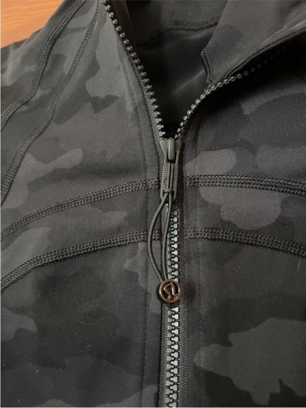 Lululemon Groove Nulu Jacket in Camo - Picture 2 of 6